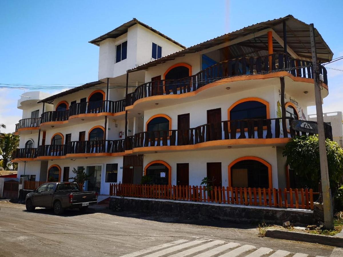 Hostal Sandrita Puerto Villamil Exterior foto